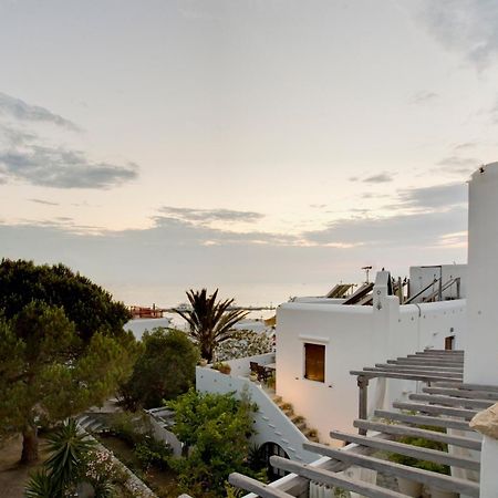 Studios & Suites Rania Mykonos Town エクステリア 写真