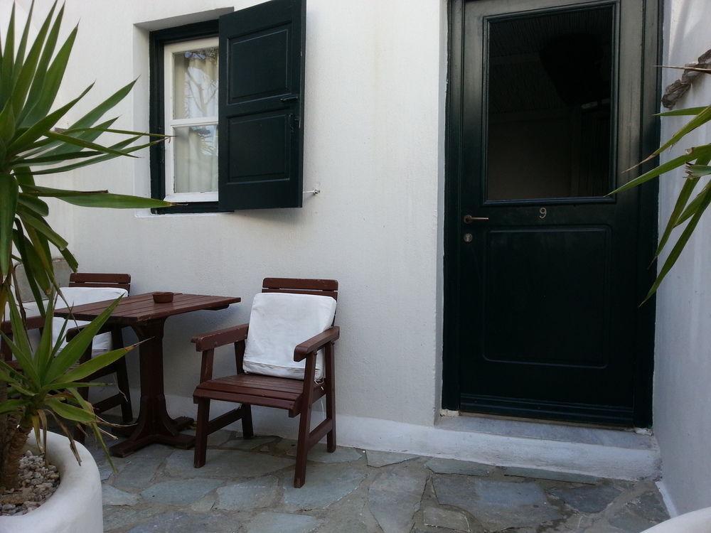 Studios & Suites Rania Mykonos Town エクステリア 写真