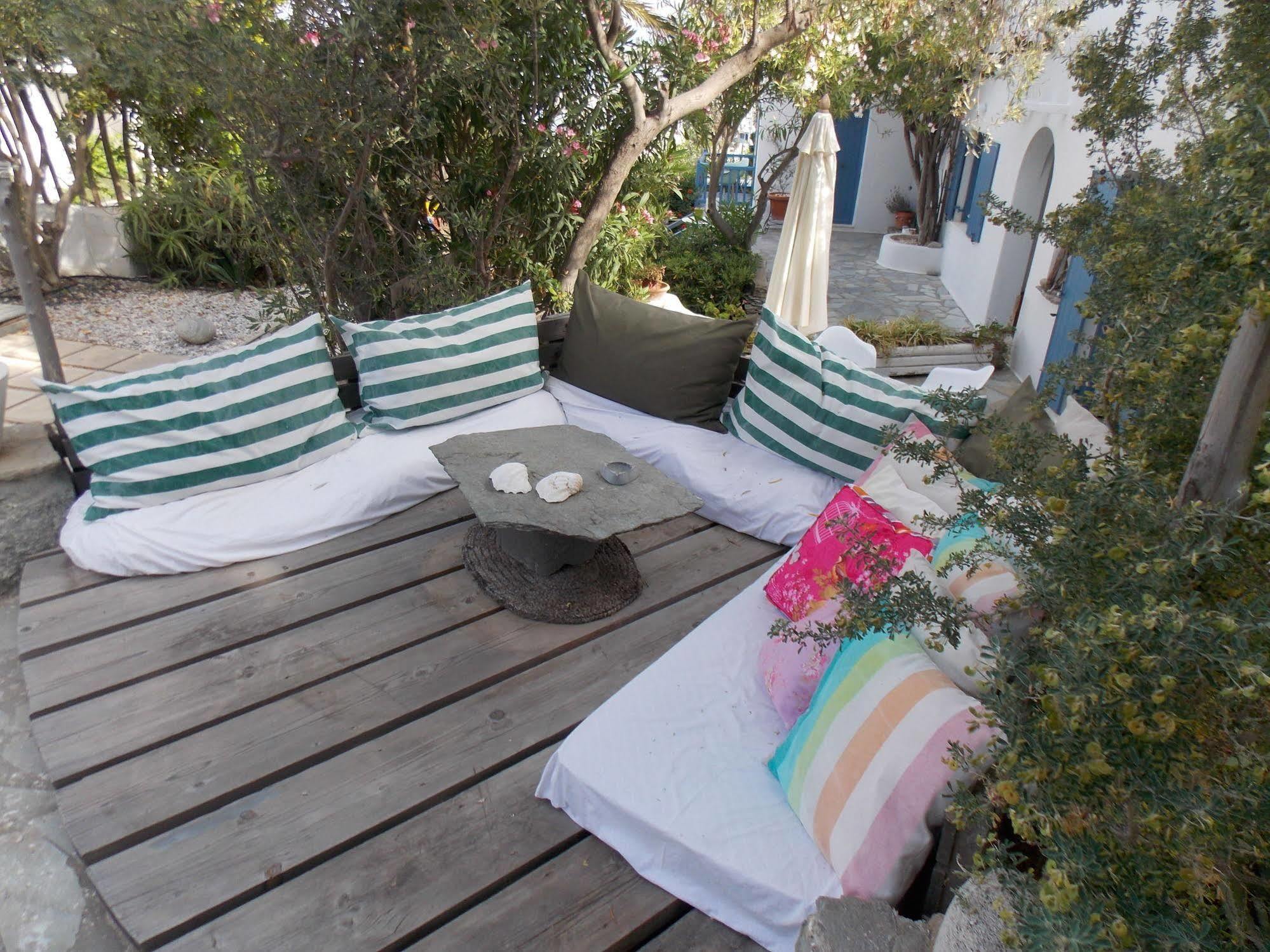 Studios & Suites Rania Mykonos Town エクステリア 写真