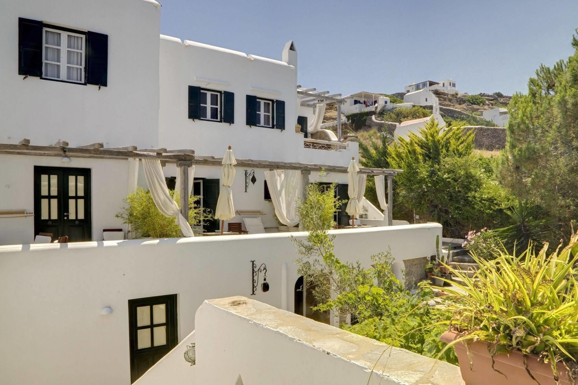 Studios & Suites Rania Mykonos Town エクステリア 写真