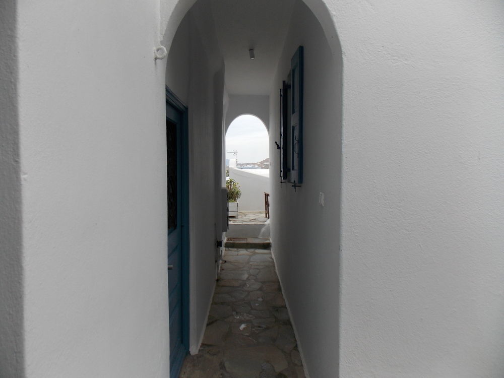 Studios & Suites Rania Mykonos Town エクステリア 写真